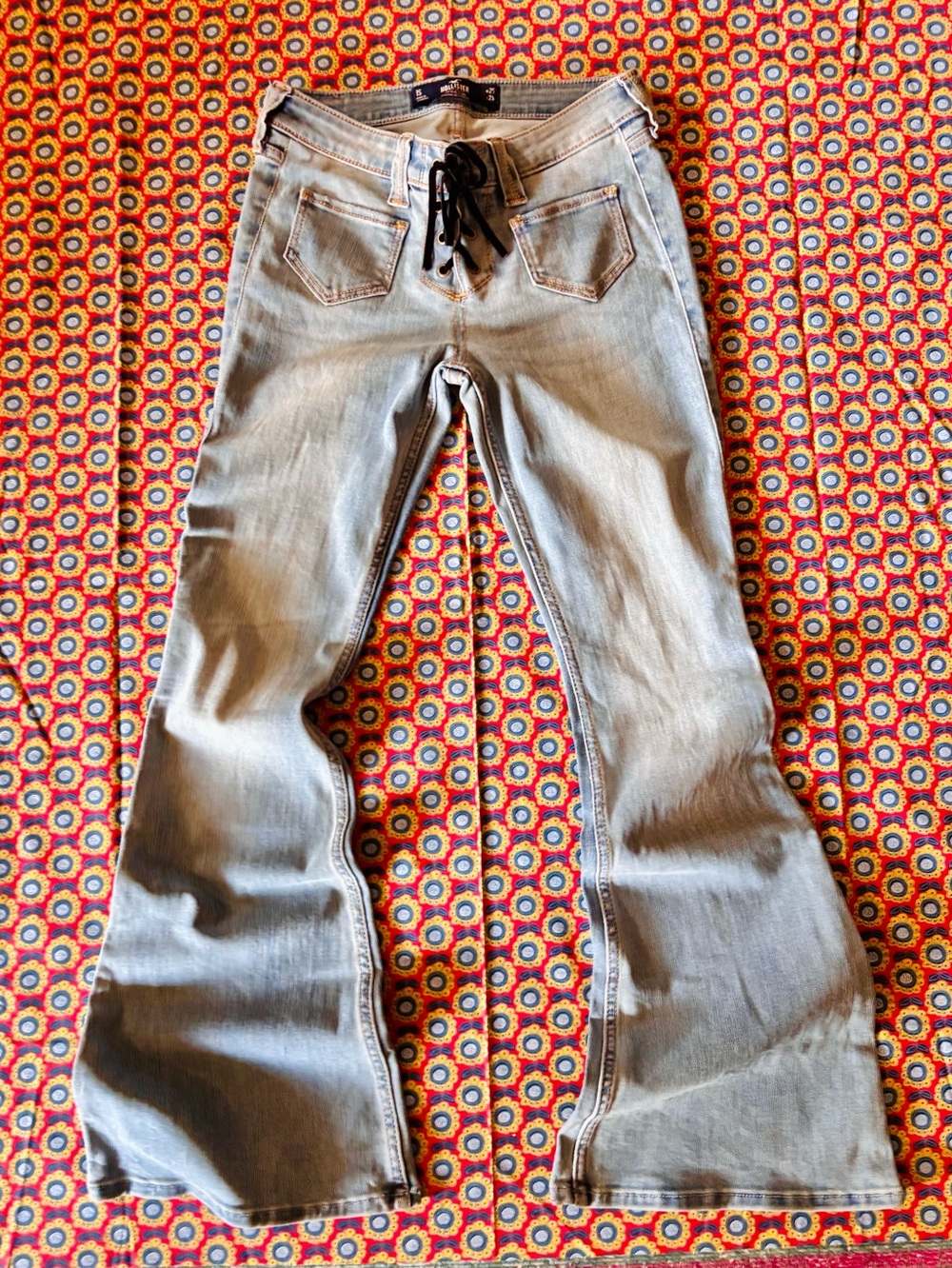 Hollister Flares 25